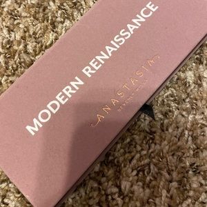 Anastasia modern renaissance palette